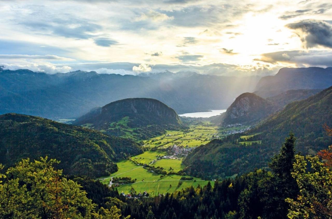Tourist Farm Pr' Maretc Lägenhet Bohinjska Bistrica Exteriör bild